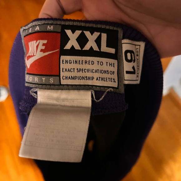 Nike XXL Team Sports Shorts - Picture 3 of 3